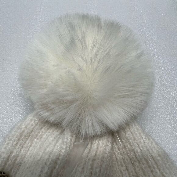 INC international concepts beanie hat - Picture 5 of 6